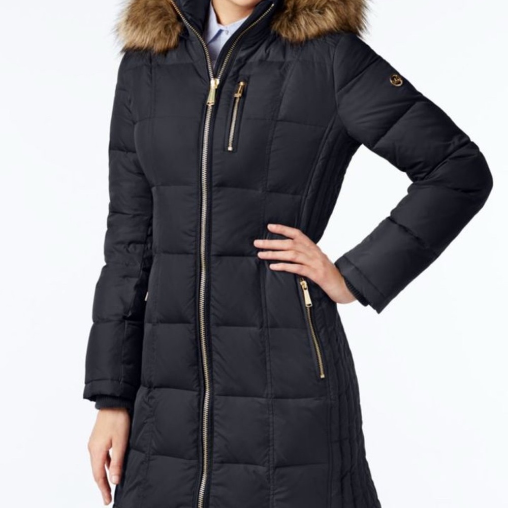 Micheal Kors Women's Black Down Puffer Coat with Faux Fur Hood, XXL